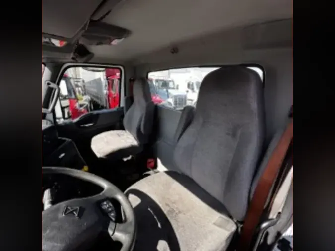 2019 NAVISTAR INTERNATIONAL RH613 DAYCAB S/A