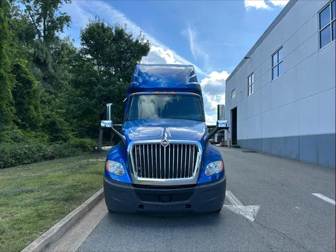 2020 International LT625