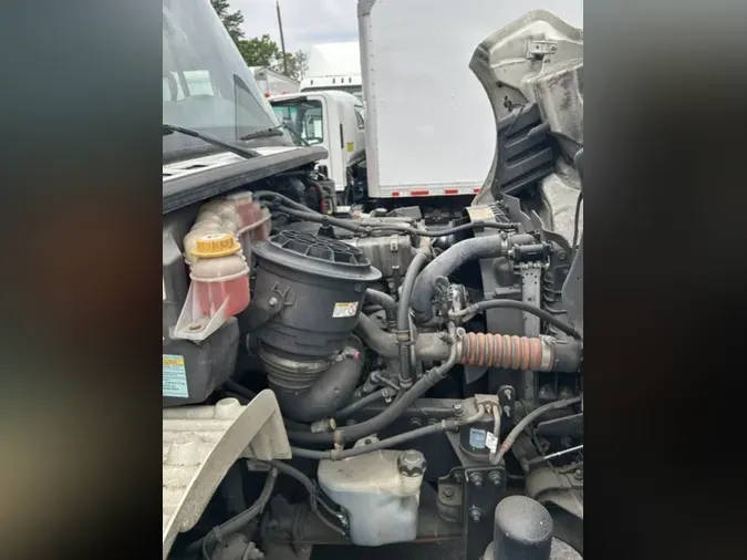 2020 FREIGHTLINER/MERCEDES M2 106