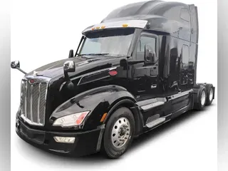 2023 Peterbilt 579