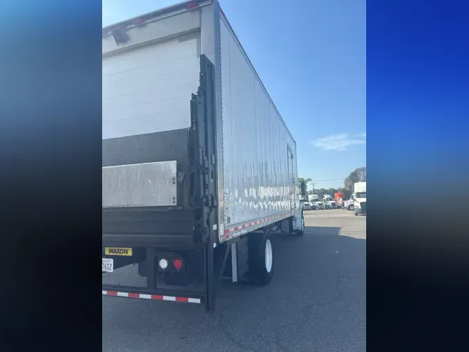 2020 FREIGHTLINER/MERCEDES M2 106