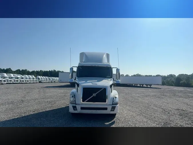 2016 Volvo VNL 740