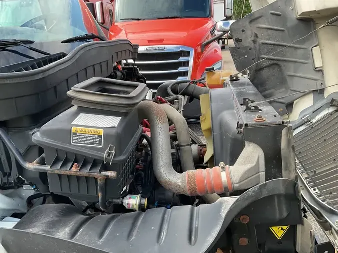 2018 NAVISTAR INTERNATIONAL 4300