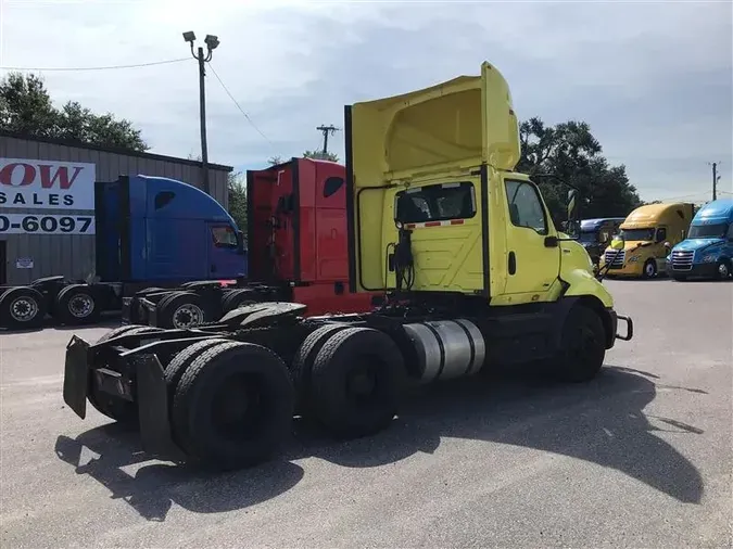 2019 INTERNATIONAL RH613