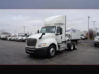 2020 International LT625