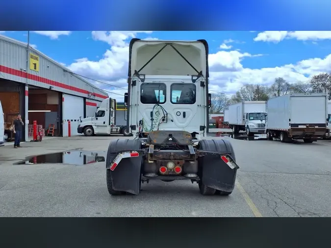 2022 FREIGHTLINER/MERCEDES CASCADIA PX12642ST