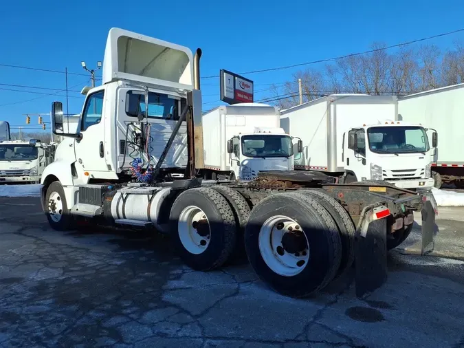 2019 NAVISTAR INTERNATIONAL LT625 DAYCAB T/A