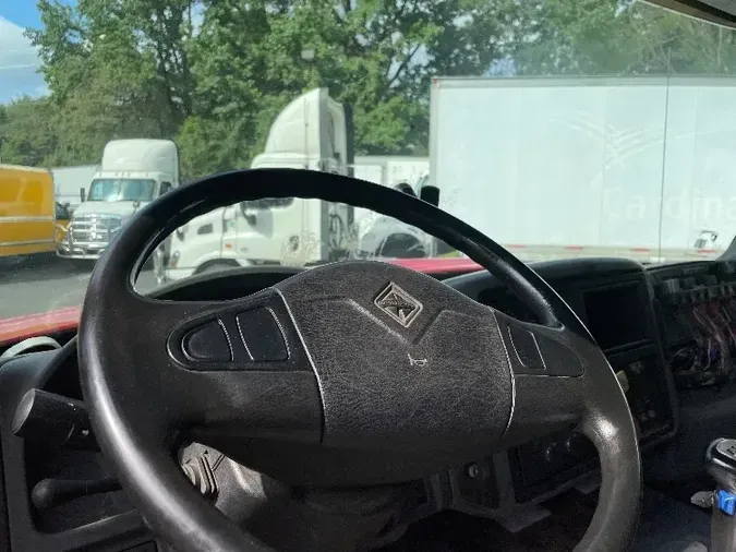 2007 INTERNATIONAL 7600