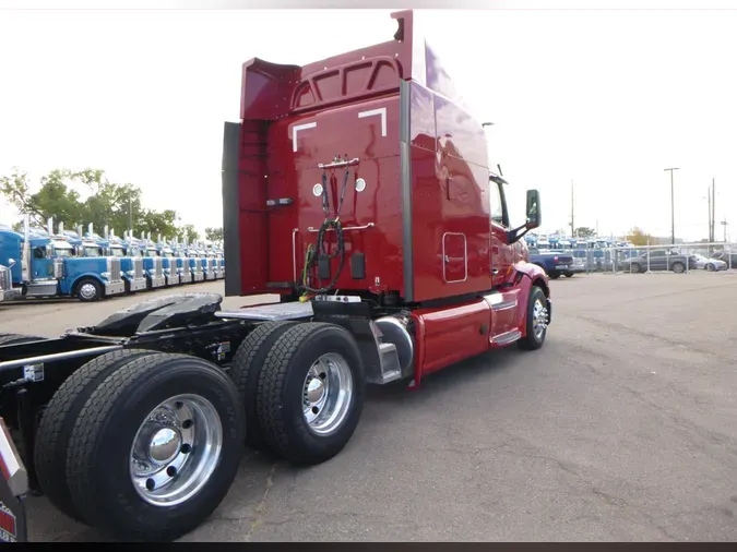 2022 Peterbilt 579