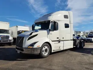 2020 VOLVO VNL64T-760
