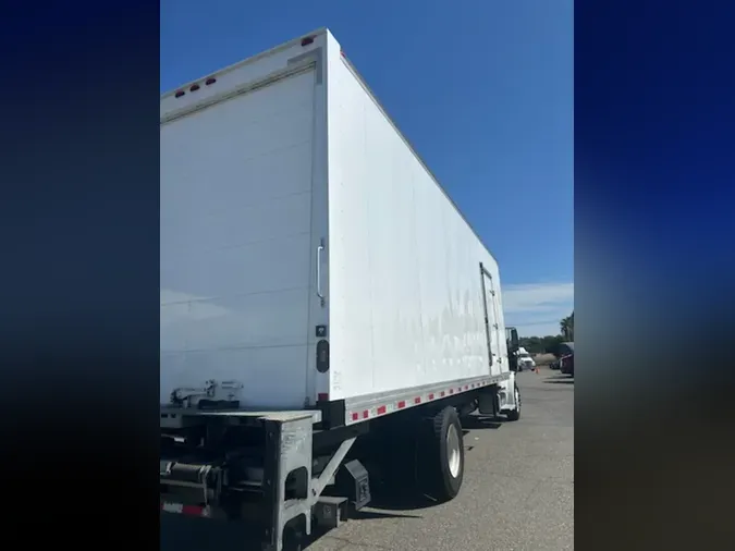 2018 FREIGHTLINER/MERCEDES M2 106c82daa099bf015cbb2d52e35c6640db2