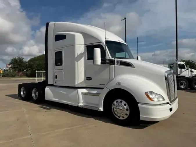 2020 Kenworth T680c8304b3daad8a6863ba2bfdd7f6300dd