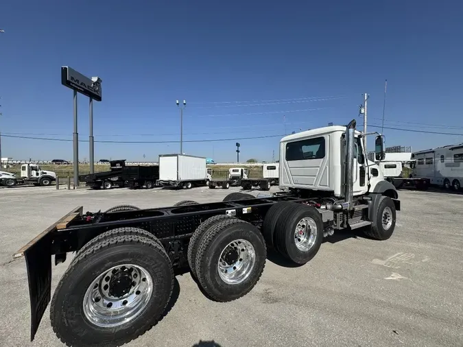 2026 MACK GRANITE 84BR