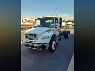 2014 FREIGHTLINER/MERCEDES M2 106