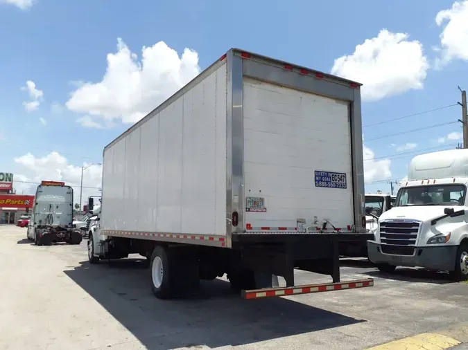 2019 FREIGHTLINER M2 106