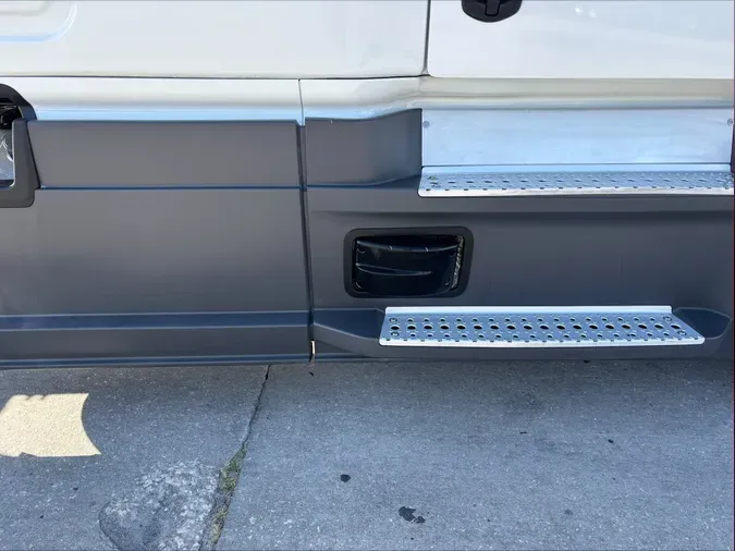 2023 Freightliner Cascadia 126c83c70e90d523cfe214db8ce17f86ece