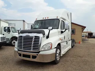 2018 FREIGHTLINER/MERCEDES CASCADIA 125