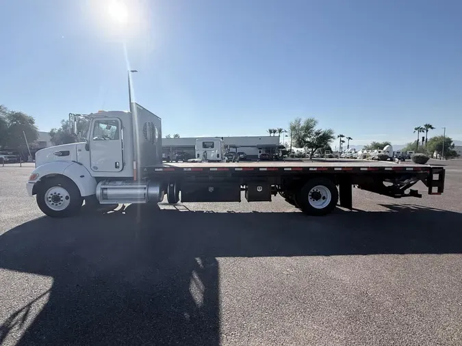 2019 Peterbilt 330c8411e2250834efb348d806adefd28eb
