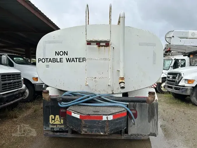 2006 FORD F650 SD