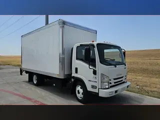 2022 Isuzu NPR-XD