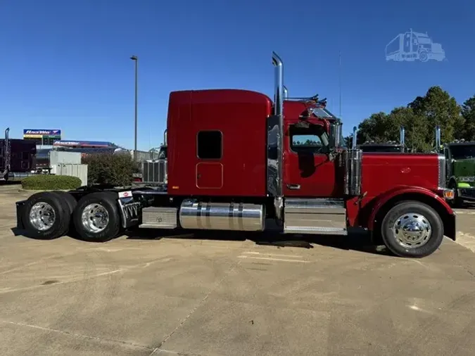 2026 PETERBILT 589