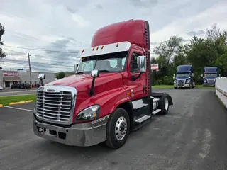 2019 FREIGHTLINER/MERCEDES CASCADIA 125