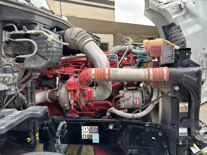 2022 Kenworth T680