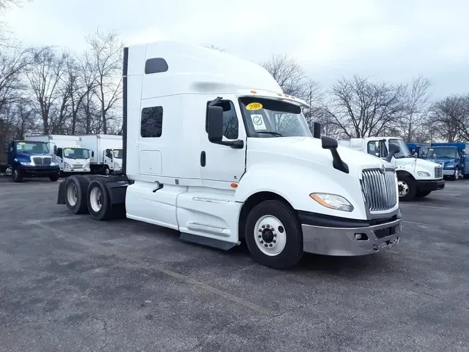 2020 NAVISTAR INTERNATIONAL LT625 SLPR CAB