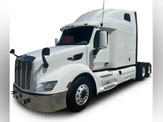 2022 Peterbilt 579