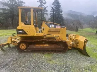 2003 CATERPILLAR D4G XL