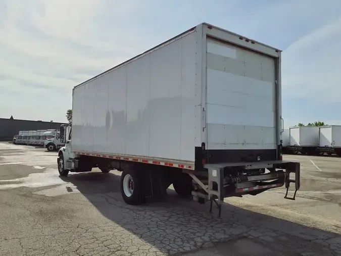 2018 FREIGHTLINER/MERCEDES M2 106