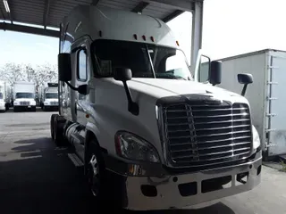 2019 FREIGHTLINER/MERCEDES CASCADIA 125