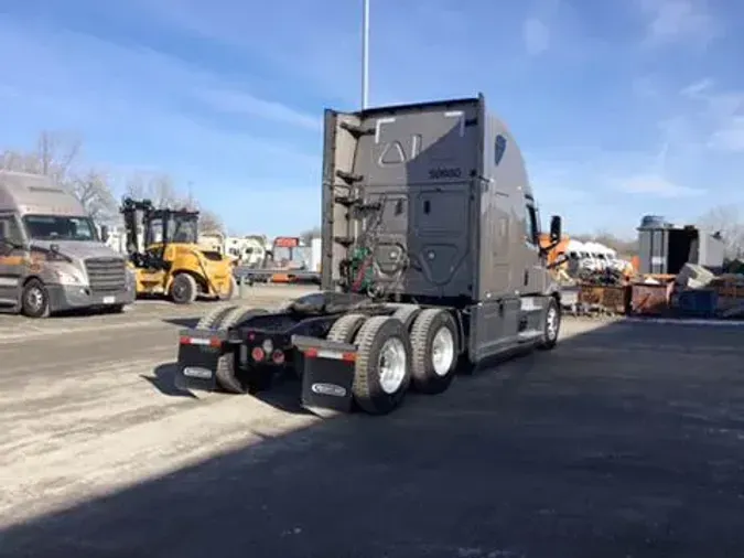 2023 Freightliner Cascadia