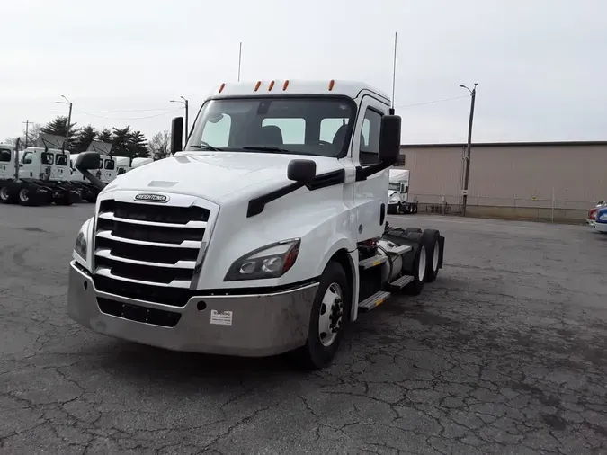 2020 FREIGHTLINER/MERCEDES NEW CASCADIA PX12664c85425f45dec90fd8f4b89be5fe89392
