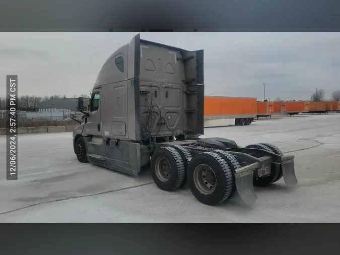 2023 Freightliner Cascadia