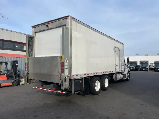 2019 FREIGHTLINER/MERCEDES M2 112c85918c9e234428050d0f199cc96b603