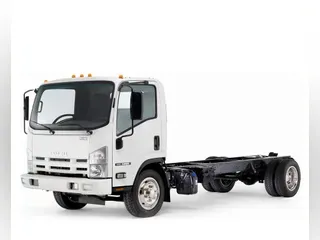 2022 Isuzu NRR