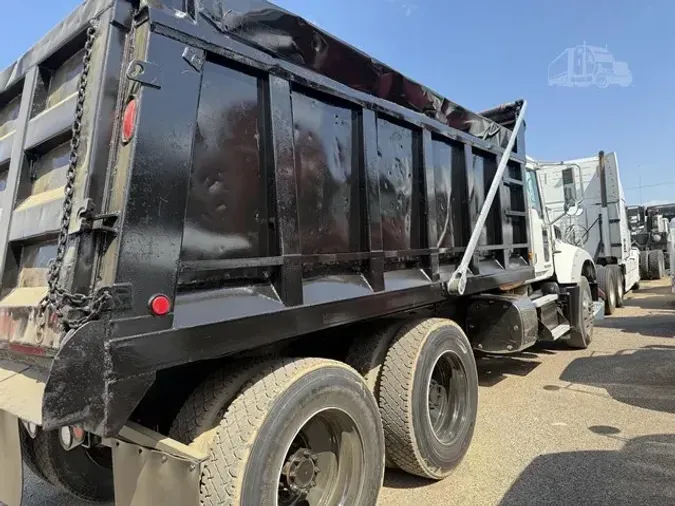 2012 MACK GRANITE GU713