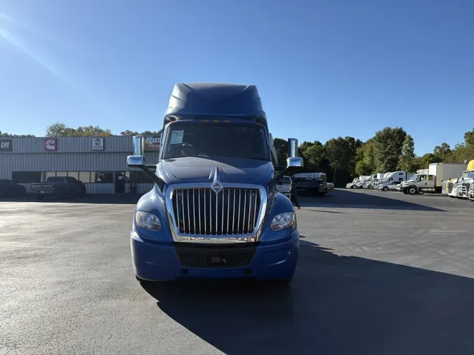 2020 International LT625c85ec9274b13df1210821a007e9c0ead