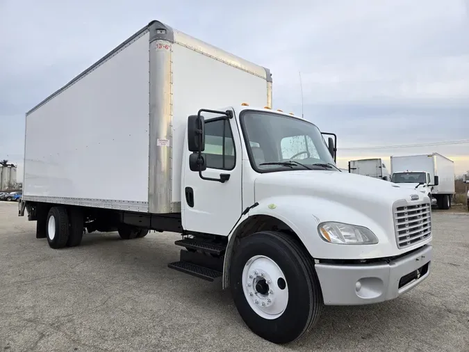 2019 Freightliner Business Class M2 106