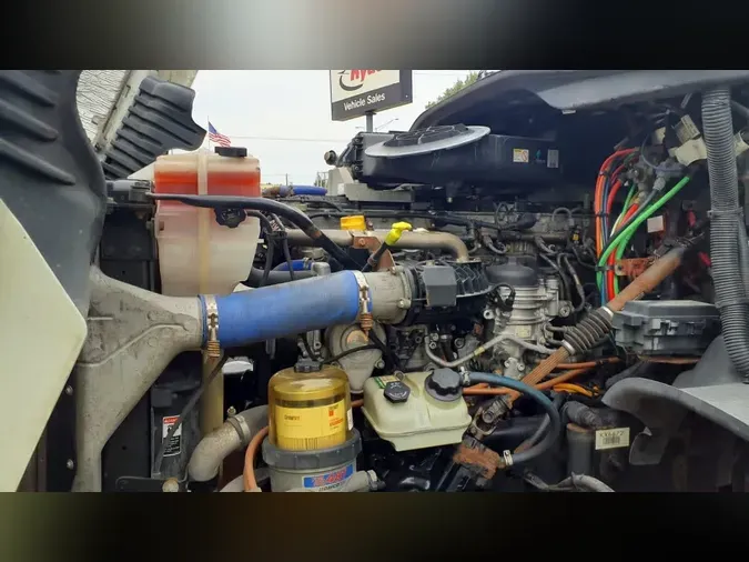 2019 FREIGHTLINER/MERCEDES CASCADIA 125c86118d16f705a0233ca1e18d5ba7cb9