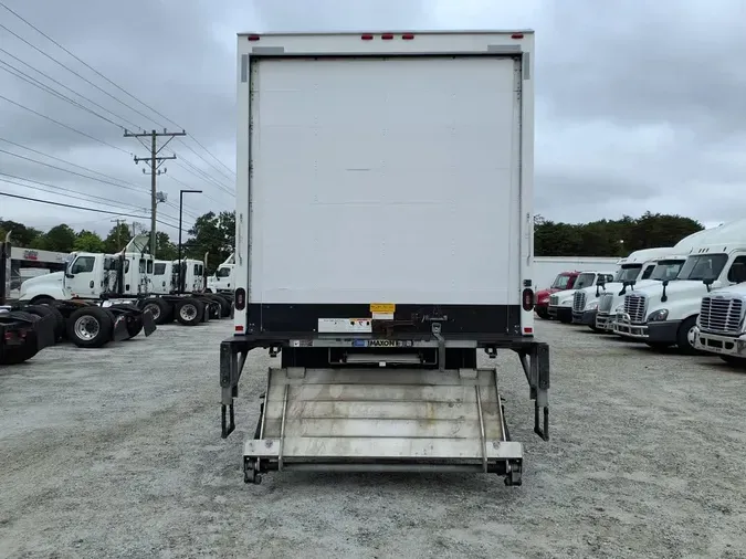 2018 FREIGHTLINER M2 106