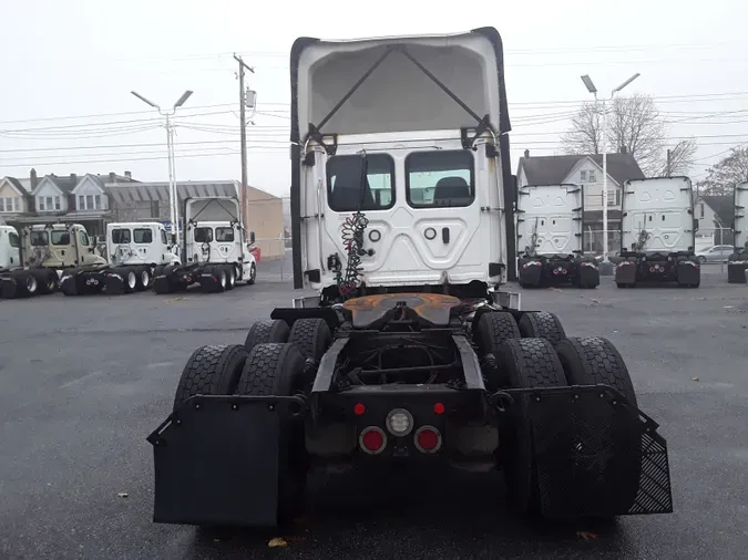 2019 FREIGHTLINER/MERCEDES NEW CASCADIA PX12664