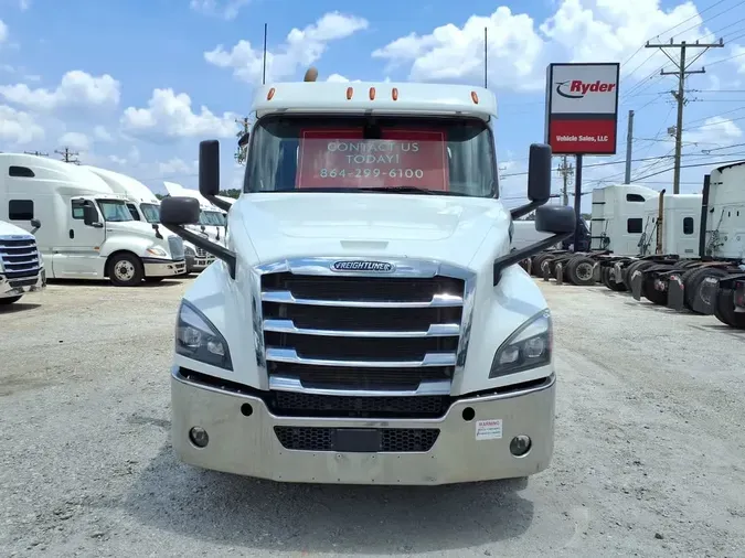 2019 FREIGHTLINER NEW CASCADIA PX12664