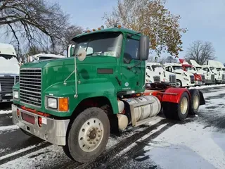 2018 MACK TRUCKS, INC. CHU613