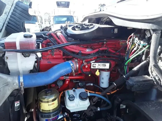 2020 FREIGHTLINER/MERCEDES CASCADIA 125c86b383d0ff71ea4098dfba422a754ee