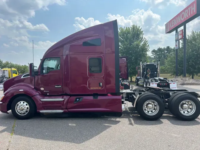 2022 Kenworth T680