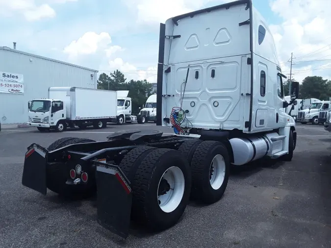 2019 FREIGHTLINER/MERCEDES CASCADIA 125