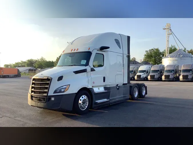 2021 Freightliner Cascadia