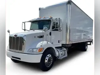 2020 Peterbilt 337